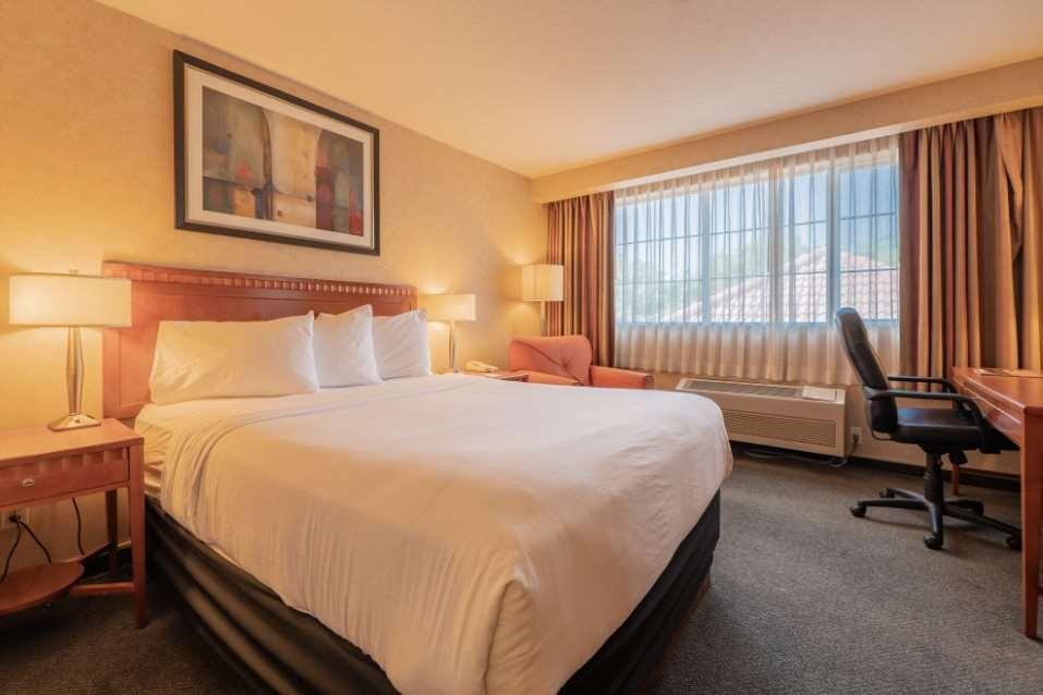 Hotel Kelowna & Conference Centre Zimmer foto